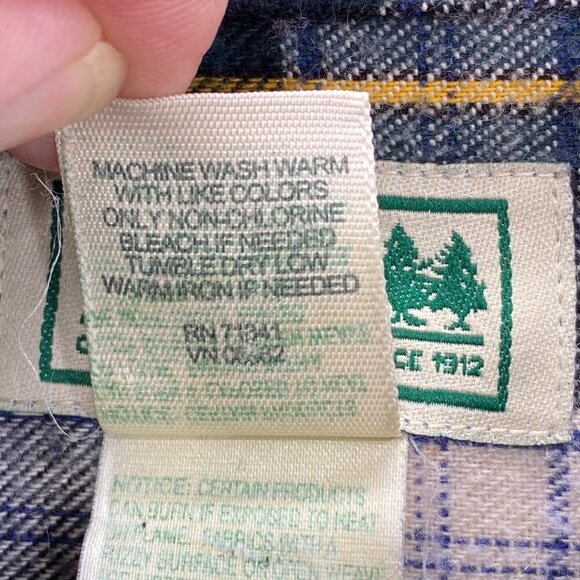 L.L. Bean Blue/Green Plaid Long Sleeve Flannel Button Down Men’s Size XL - Picture 5 of 5